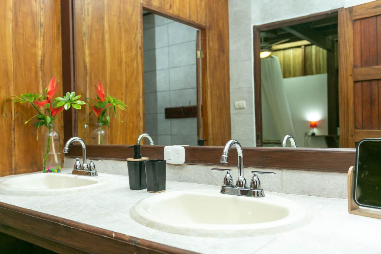 Puerto Viejo de Talamanca La Kukula Lodge מראה חיצוני תמונה